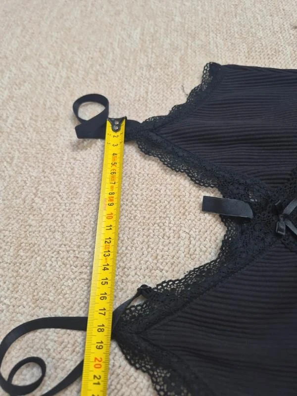 H&M Divided Robe moulante noire dentelle XS – photo 8